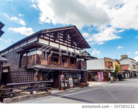 A travel-filled old townscape visited in midsummer, Masuda Town, Akita Prefecture 107263112