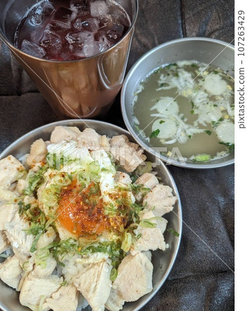 chicken breast with egg 107263429