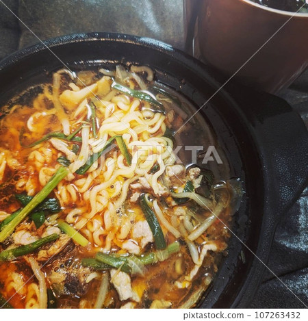 香蔥豆芽桑拉坦 107263432