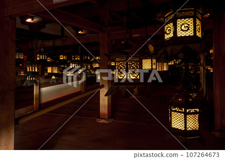 春日大社(藤野屋萬十郎複製品) 春日大社(藤野屋萬十郎複製品) 107264673