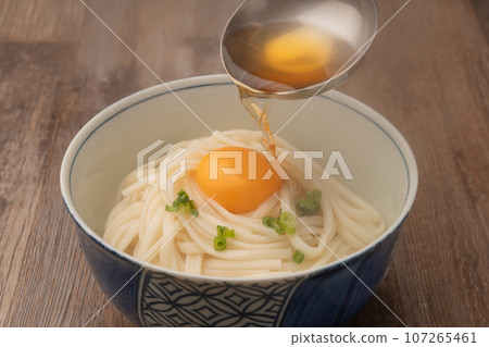 Kamaage udon Tsukimi udon Kamaage udon Tsukimi udon 107265461