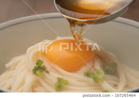 Kamaage udon Tsukimi udon Kamaage udon Tsukimi udon 107265464
