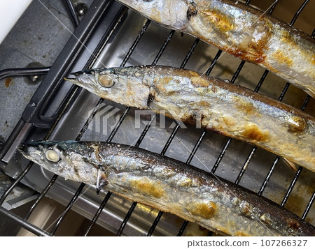 鹽烤秋刀魚 秋之味 107266327