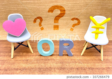 愛情與金錢的比較:婚姻的條件 愛情與金錢的比較:婚姻的條件 107266479