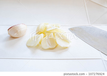 Cutting board with milk carton Cutting board with milk carton 107276924