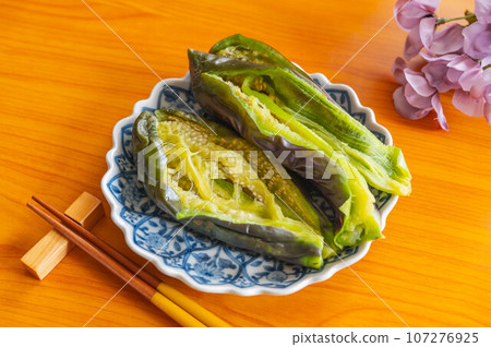 微波爐蒸茄子 107276925