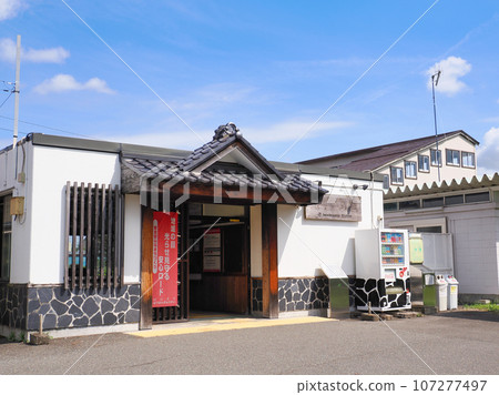 Blue sky of Rikuu Higashi Line Iwadeyama Station/Iwadeyama, Osaki City, Miyagi Prefecture Blue sky of Rikuu Higashi Line Iwadeyama Station/Iwadeyama, Osaki City, Miyagi Prefecture 107277497