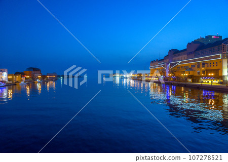 Kushiro Port night view 107278521