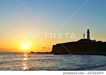 First sunrise from Inubosaki, Choshi, Chiba Prefecture 107282974