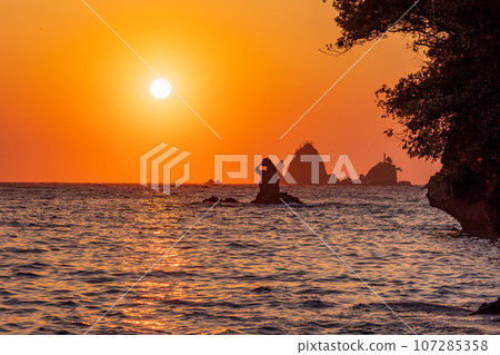 (Shizuoka Prefecture) Nishi-Izu / Otako Coast Sunset @ Megancho 107285358