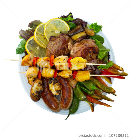 Meshana Scar, dish of bulgarian cuisine with assortiment meat and vegetables Meshana Scar, dish of bulgarian cuisine with assortiment meat and vegetables 107289211