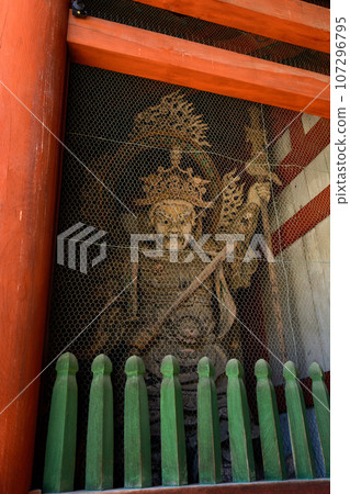 Jikokuten Todaiji Temple Chumon 107296795