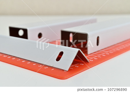 Stainless steel SPV metal fittings bending and drilling 107296890