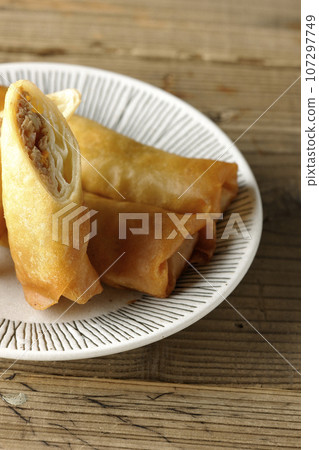 A type of dim sum, spring rolls A type of dim sum, spring rolls 107297749