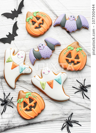 Multicolored Halloween  homemade cookies 107300444
