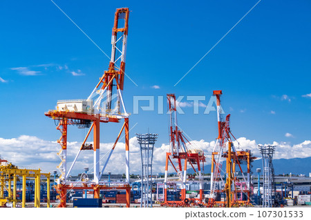 [Kanagawa Prefecture] Yokohama Honmoku Pier/Container Terminal 107301533