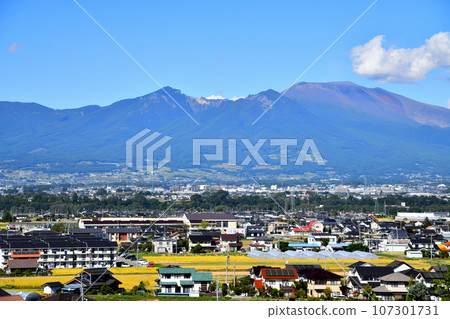 佐久平站週邊，眺望淺間山（長野縣佐久市） [2023.9] 107301731