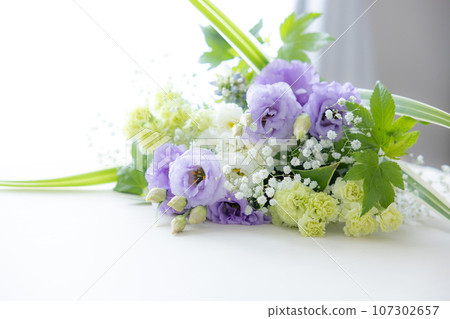 珠子和切花 107302657