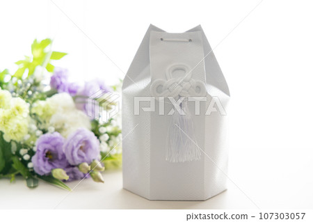 寵物骨灰和花束 寵物骨灰和花束 107303057