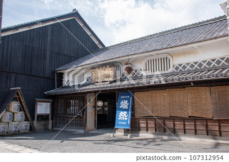倉敷市玉島街景保存地區中村井町清酒釀造所 107312954