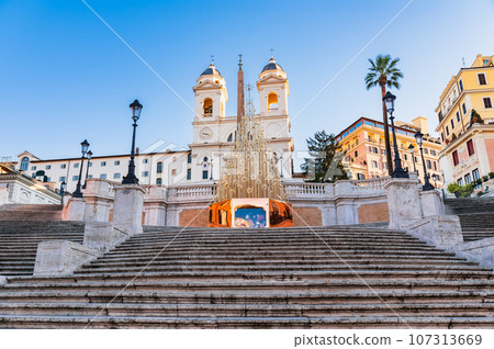 Rome Spanish Steps 107313669