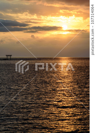 Sunset on Morito coast 2 Sunset on Morito coast 2 107314064