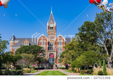 Sunny view of the Davis Administration Building of Friends University 107321308