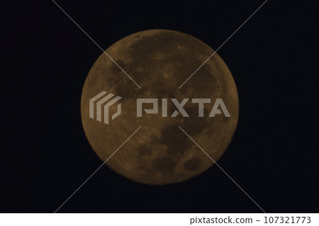  full moon 107321773