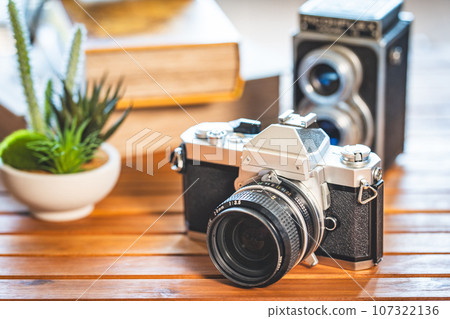 [Retro] Film camera [Vintage] 107322136