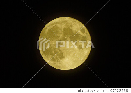 Full moon Mid-autumn moon Full moon Mid-autumn moon 107322388