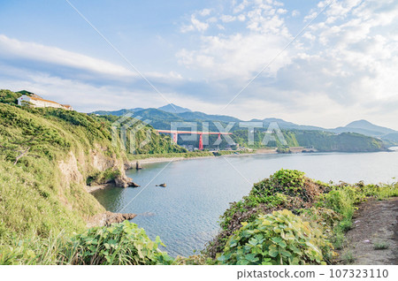 Niigata Yoneyama Ohashi Bridge and Fukuura Coast Niigata Yoneyama Ohashi Bridge and Fukuura Coast 107323110