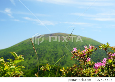 從大波池眺望唐國山 107323327