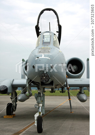 A10 Thunderbolt II 對地攻擊機 30 毫米 GAU-8 加特林機槍 A10 Thunderbolt II 對地攻擊機 30 毫米 GAU-8 加特林機槍 107323603