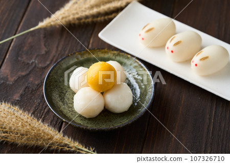 Jugoya Tsukimi Dango Jugoya Tsukimi Dango 107326710