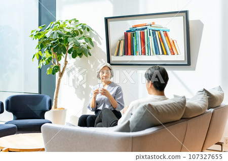Senior couple living room 107327655