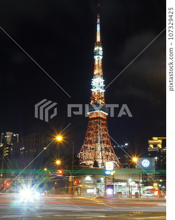 Tokyo Akabanebashi intersection Tokyo Tower night view September Tokyo Akabanebashi intersection Tokyo Tower night view September 107329425