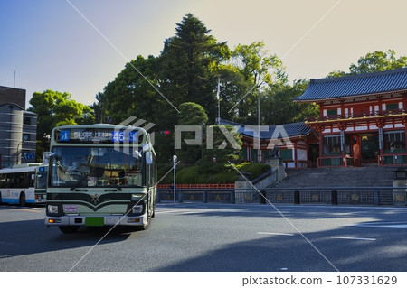 八坂神社西塔門及市營巴士（46路）3 107331629