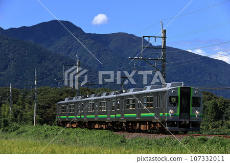 Yoro Mountains and Yoro Railway Yoro Mountains and Yoro Railway 107332011