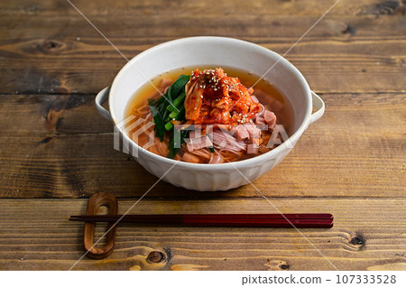 李子泡菜素麵 李子泡菜素麵 107333528