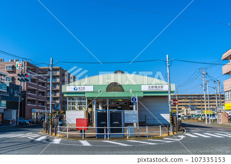 Tokyo cityscape in Japan, overlooking Kitashin-Yokohama station, etc. Tokyo cityscape in Japan, overlooking Kitashin-Yokohama station, etc. 107335153