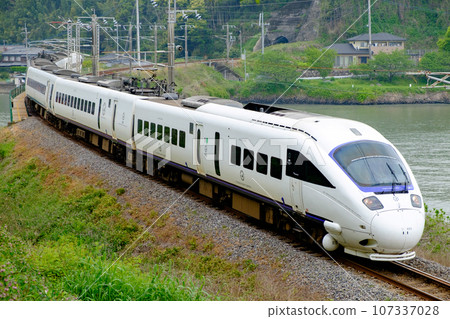 JR九州885系特快列車(二次車廂) JR九州885系特快列車(二次車廂) 107337028