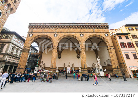 Florence Piazza della Signoria *Partial soft focus 107337217