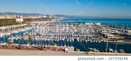 Aerial view of harbor of Barcelona 107339246