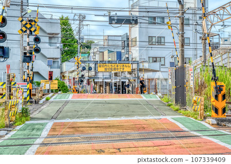Urban landscape of Yokohama City, Kanagawa Prefecture, Namamugi Station, railroad crossing that does not open Urban landscape of Yokohama City, Kanagawa Prefecture, Namamugi Station, railroad crossing that does not open 107339409
