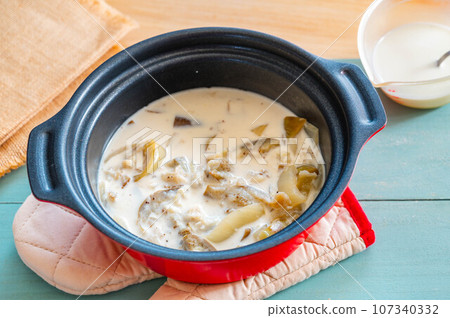 製作白茄子濃湯 製作白茄子濃湯 107340332