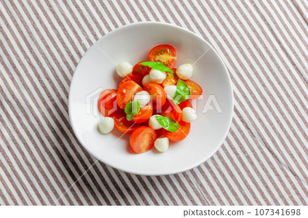 Caprese Caprese 107341698