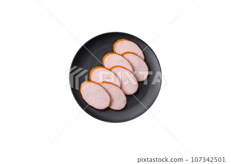 Delicious smoked chicken sausage with salt, spices and herbs 107342501