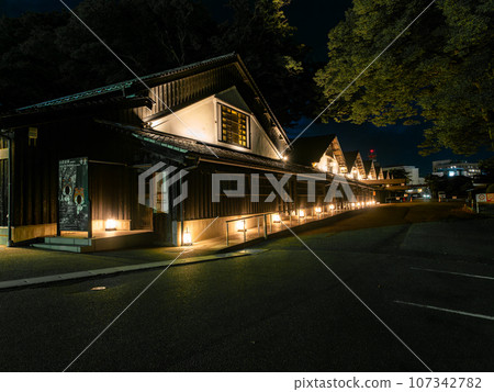 夏天，坂田市美麗的三共倉庫，一座歷史悠久的建築 107342782