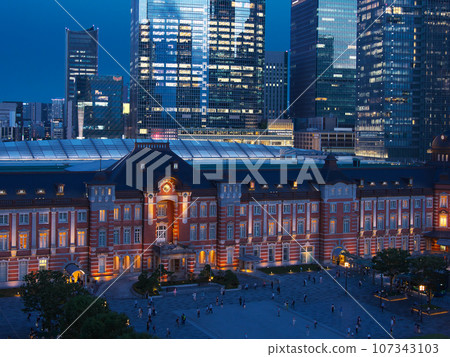 [Chiyoda Ward/Chuo Ward, Tokyo] Evening view of Tokyo Station to Yaesu/Kyobashi cityscape (July 2023) 107343103
