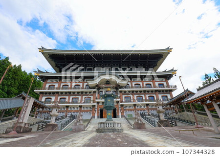 Scenery of Echizen Daibutsu 107344328
